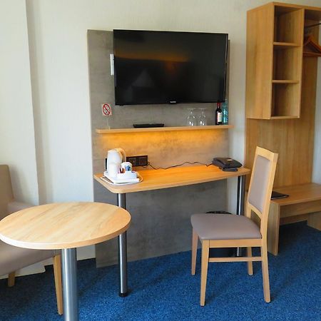 Hotel Am Sonnenhang Kassel Zewnętrze zdjęcie