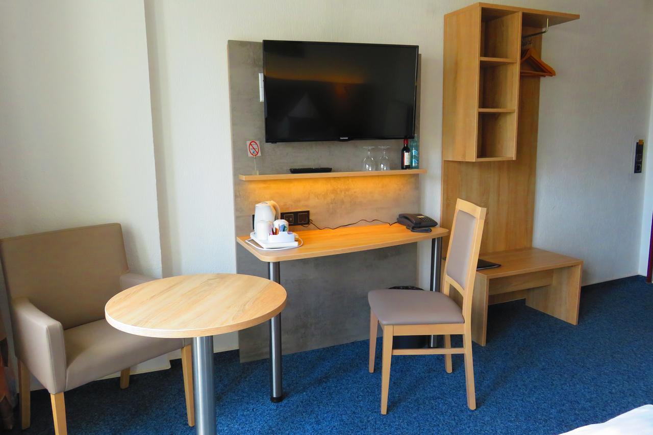 Hotel Am Sonnenhang Kassel Zewnętrze zdjęcie