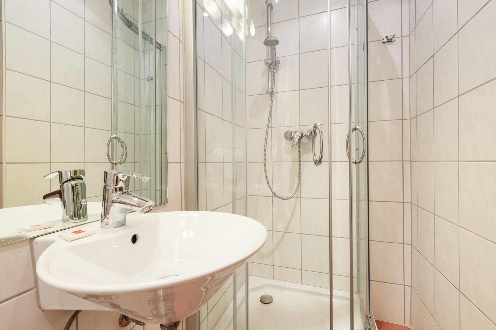 Hotel Am Sonnenhang Kassel Zewnętrze zdjęcie